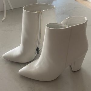 JustFab Rosamund Block Heeled Bootie